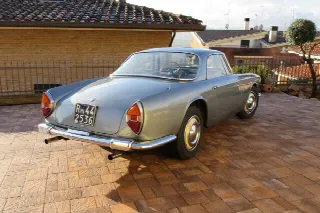 Foto 6 di 26: LANCIA Flaminia Gt Touring 