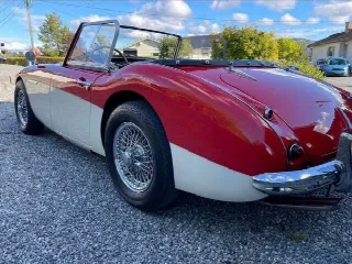 Foto 3 di 8: AUSTIN HEALEY 100/6 BN4    