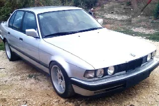 Foto 9 di 9: BMW 7 Series (1986-1994) e28 