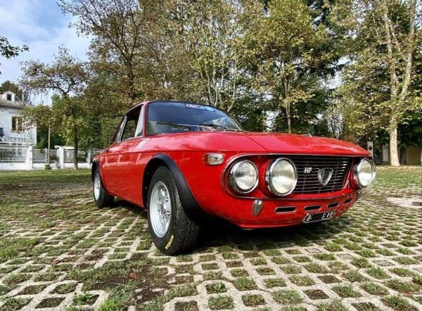 LANCIA Fulvia HF Fanalone