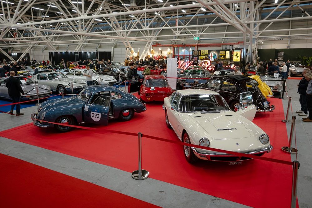 Auto e Moto d’Epoca Bologna, la fiera delle vetture storiche più grande d’Europa 