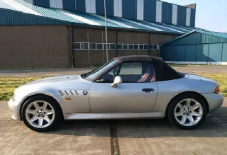 Foto 3 di 3: BMW Z3 roadster 1.8 
