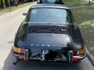 Foto 9 di 10: PORSCHE 911(1963-1973) TARGA 2.4  