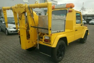 Foto 4 di 4: MERCEDES-BENZ G-Class(1979-) 230G 