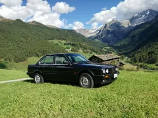 Foto 2 di 6: BMW 320 320IS Italo-M3