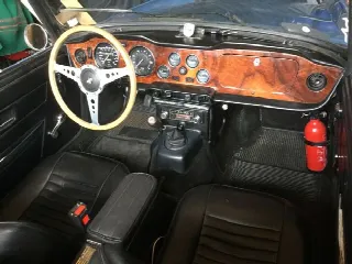 Foto 18 di 21: TRIUMPH TR6 TR6C