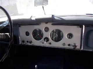 Foto 7 di 10: JAGUAR XK150 3.4 DHC    