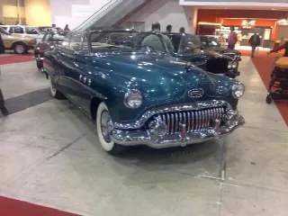 Foto 2 di 5: BUICK Special cabrio