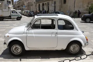 Foto 9 di 9: FIAT 500 L 