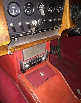 Foto 5 di 5: JAGUAR MKII  