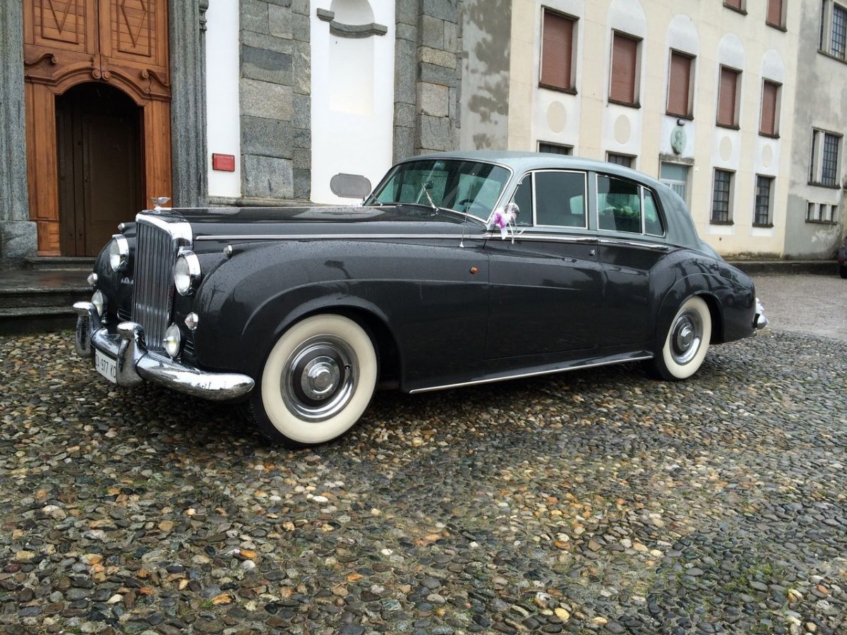 BENTLEY S2  