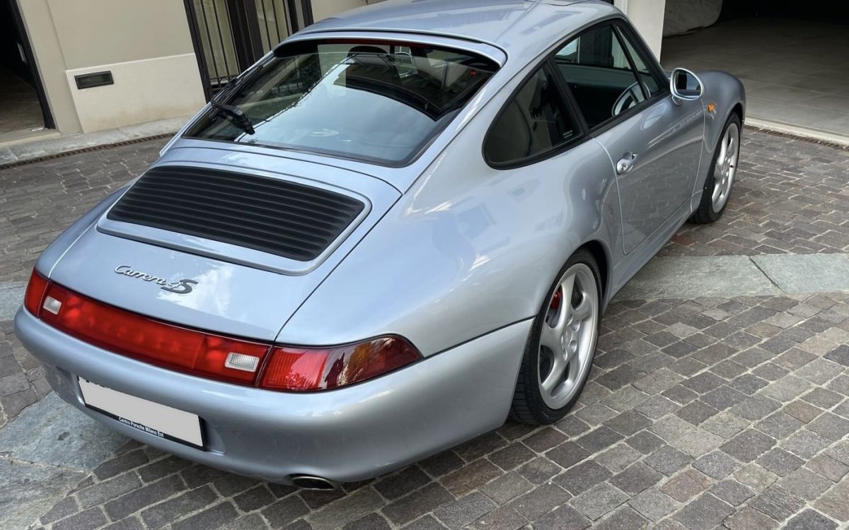La Porsche 993 4S, l'ultima vera Porsche raffreddata ad aria. Sarà esposta a Milano Autocalssica nello stand OldCar24