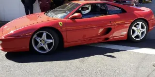 Foto 1 di 3: FERRARI F355 (1994-1999) Berlinetta   