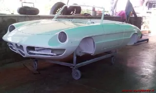 Foto 4 di 4: ALFA ROMEO Duetto 1300