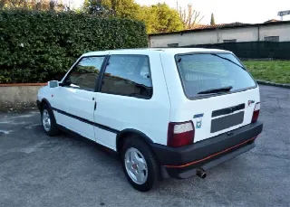 Foto 3 di 7: FIAT Uno Turbo i.e.  