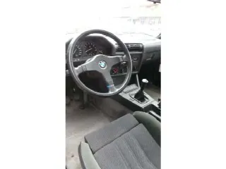 Foto 3 di 6: BMW 320 320IS Italo-M3