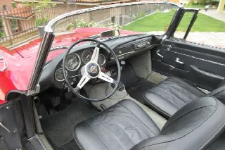 Foto 11 di 28: ALFA ROMEO 2600 Spider Touring    