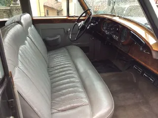 Foto 3 di 6: BENTLEY S2  