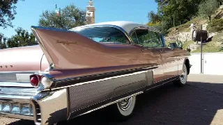 Foto 3 di 7: CADILLAC Fleetwood sixtyspecial 