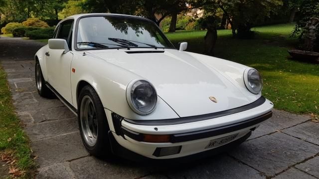 PORSCHE 911 Coupe 