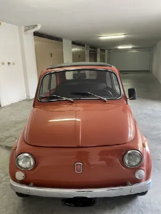 Foto 1 di 8: FIAT 500 L Berlina  