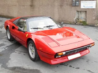 Foto 7 di 17: FERRARI 308(1974-1985) GTS QV 