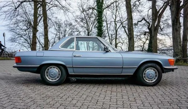 MERCEDES-BENZ 280 SL R107