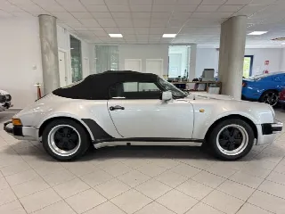 Foto 6 di 30: PORSCHE 911 Speedster 3.2