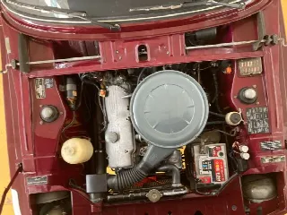 Foto 5 di 12: BMW 2002 automatic 
