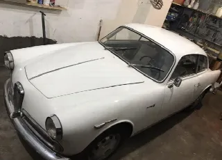 Foto 1 di 2: ALFA ROMEO Giulietta Sprint