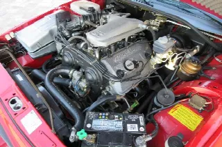 Foto 26 di 27: ALFA ROMEO SZ Coupè 3000 V6 