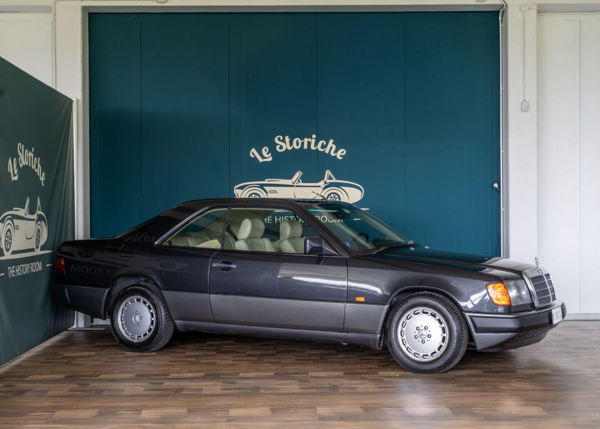 MERCEDES-BENZ 300 Classe E - W124 Coupe 300 CE 