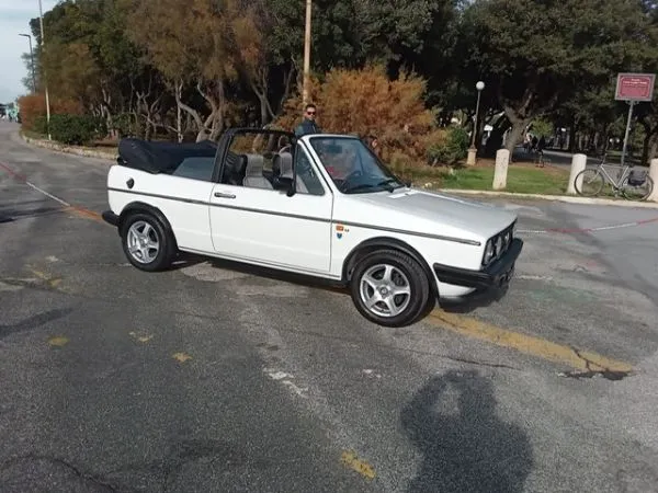 Volkswagen Golf CABRIOLET