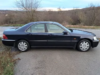 Foto 6 di 24: HONDA Legend KA9 3.5 V6 