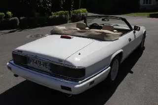Foto 4 di 8: JAGUAR XJS(1975-1996) Cabriolet  