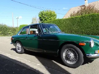 Foto 5 di 9: MG B GT  