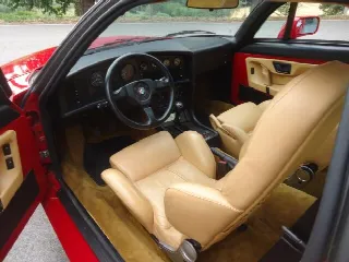 Foto 12 di 27: ALFA ROMEO SZ Coupè 3000 V6 