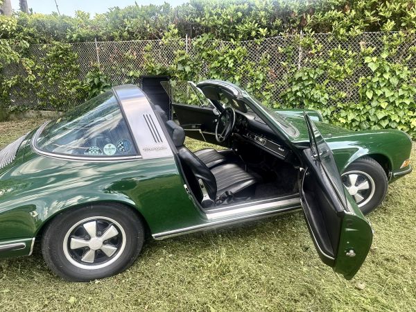 PORSCHE 911 2.2 Targa