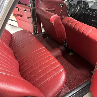 Foto 7 di 27: MERCEDES-BENZ 220 Barra / 8 w115 220 Petrol 