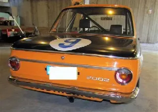 Foto 3 di 6: BMW Race replica  
