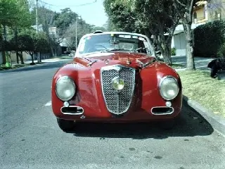 Foto 6 di 6: LANCIA Aurelia B20 speciale da corsa alluminium 
