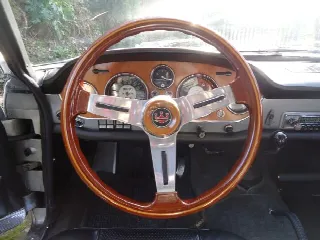 Foto 8 di 36: FIAT 2300 S 