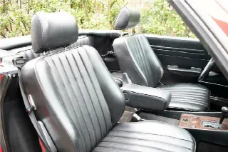 Foto 7 di 9: MERCEDES-BENZ SL(1989-2001) 18 000 euro