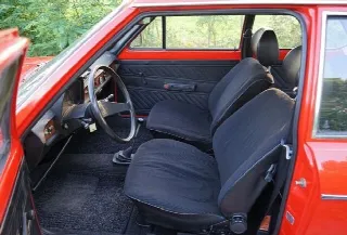 Foto 3 di 3: Volkswagen Polo MK1 