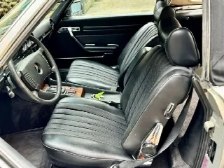 Foto 12 di 17: MERCEDES-BENZ SL(1971-1989) 450