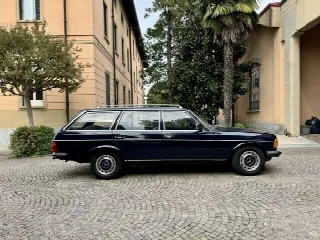Foto 9 di 16: MERCEDES-BENZ T4 SW