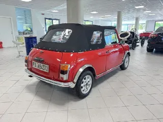 Foto 2 di 27: AUSTIN Mini MK II Cabriolet 