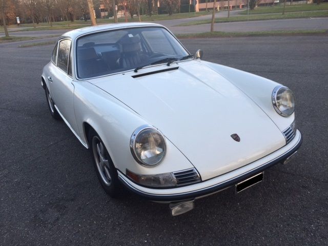 PORSCHE 911 E - B Coupè Karmann - Tetto apribile    