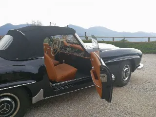 Foto 6 di 7: MERCEDES-BENZ 190 SL roadster 