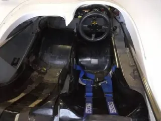 Foto 3 di 5: LOLA  T492